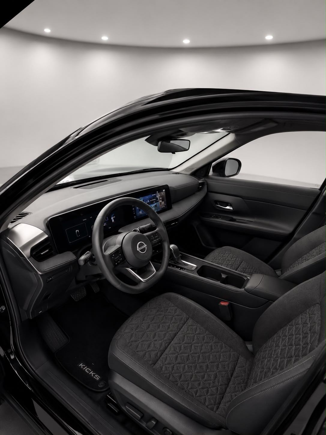 Nissan Kicks SV 2025