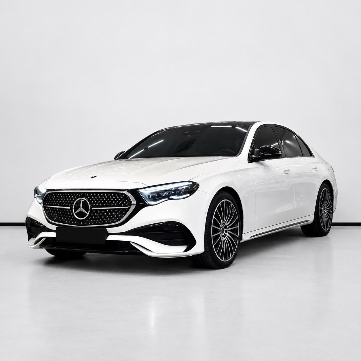 Mercedes- Benz E300
