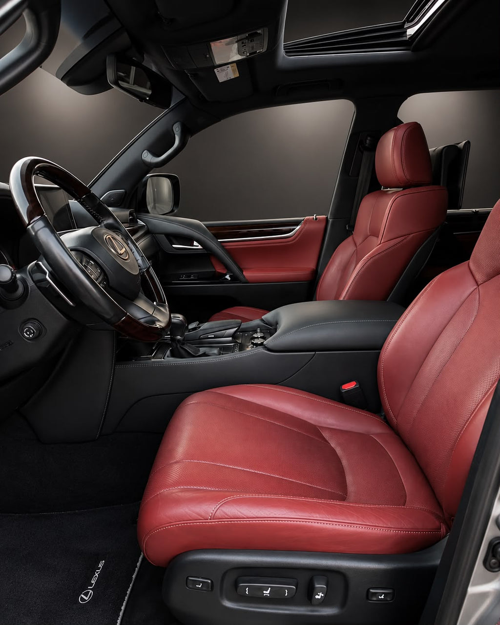 Lexus LX570 Platinum