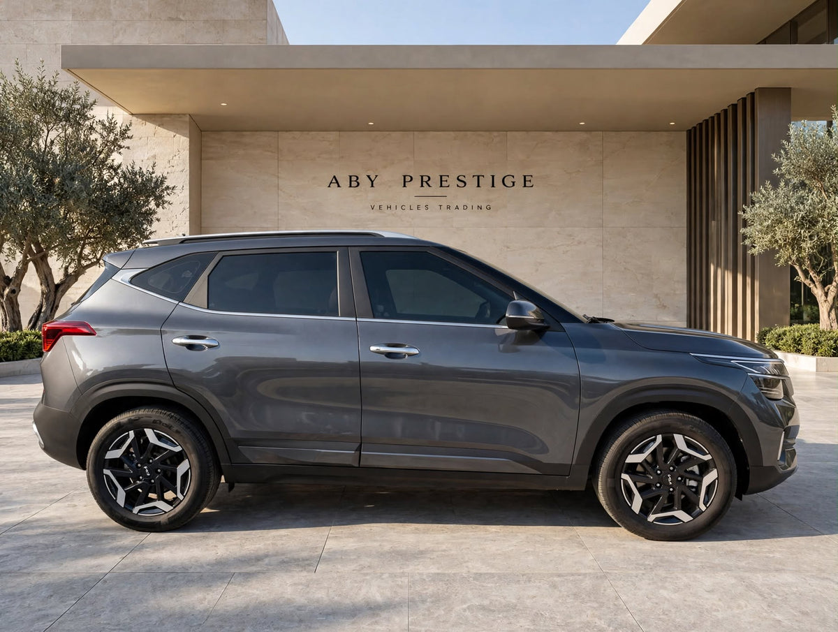 2025 Kia Seltos Gray photo 3