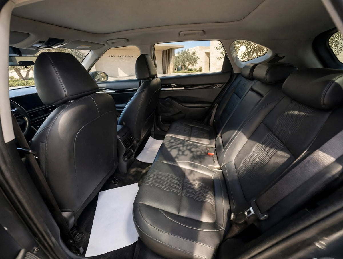 2025 Kia Seltos Gray photo 8