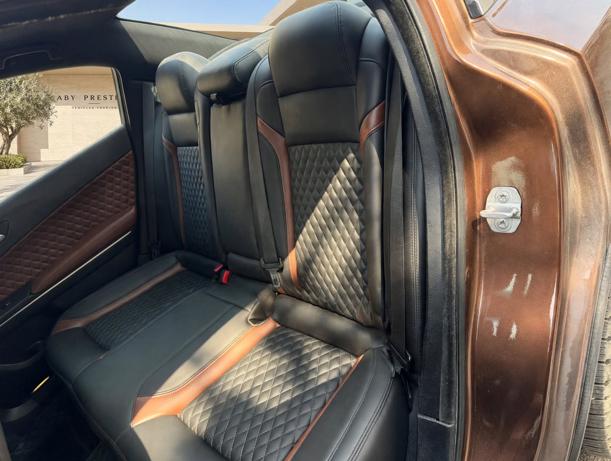 2017 Dodge Charger Brown photo 3