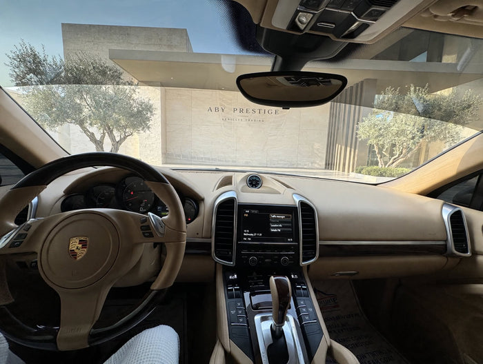 2011 Porsche Cayenne White