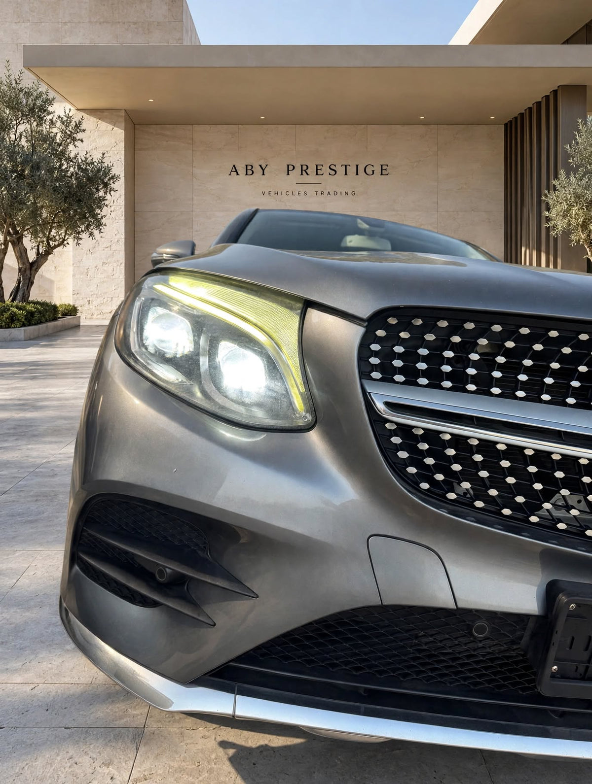 2019 Mercedes-Benz-Benz GLC Gray