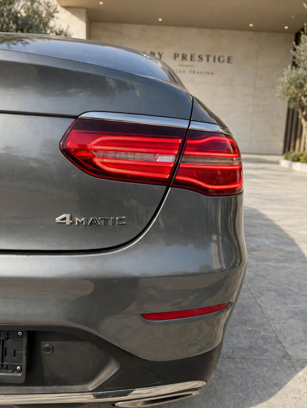 2019 Mercedes-Benz-Benz GLC Gray photo 6